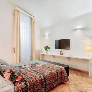 Relais Giulia Bed & Breakfast
